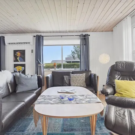 Semesterbostad Anisa - 400m From The Sea By Interhome *