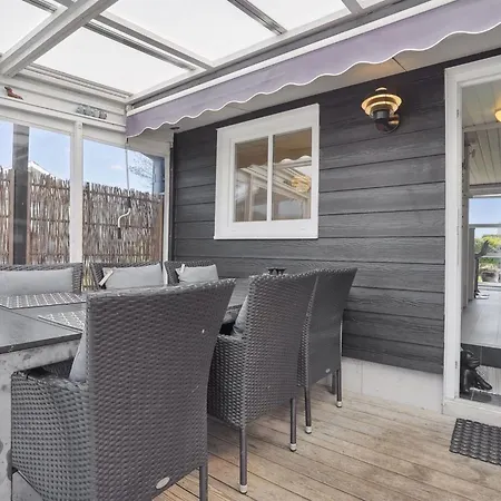 Semesterbostad Anisa - 400m From The Sea By Interhome